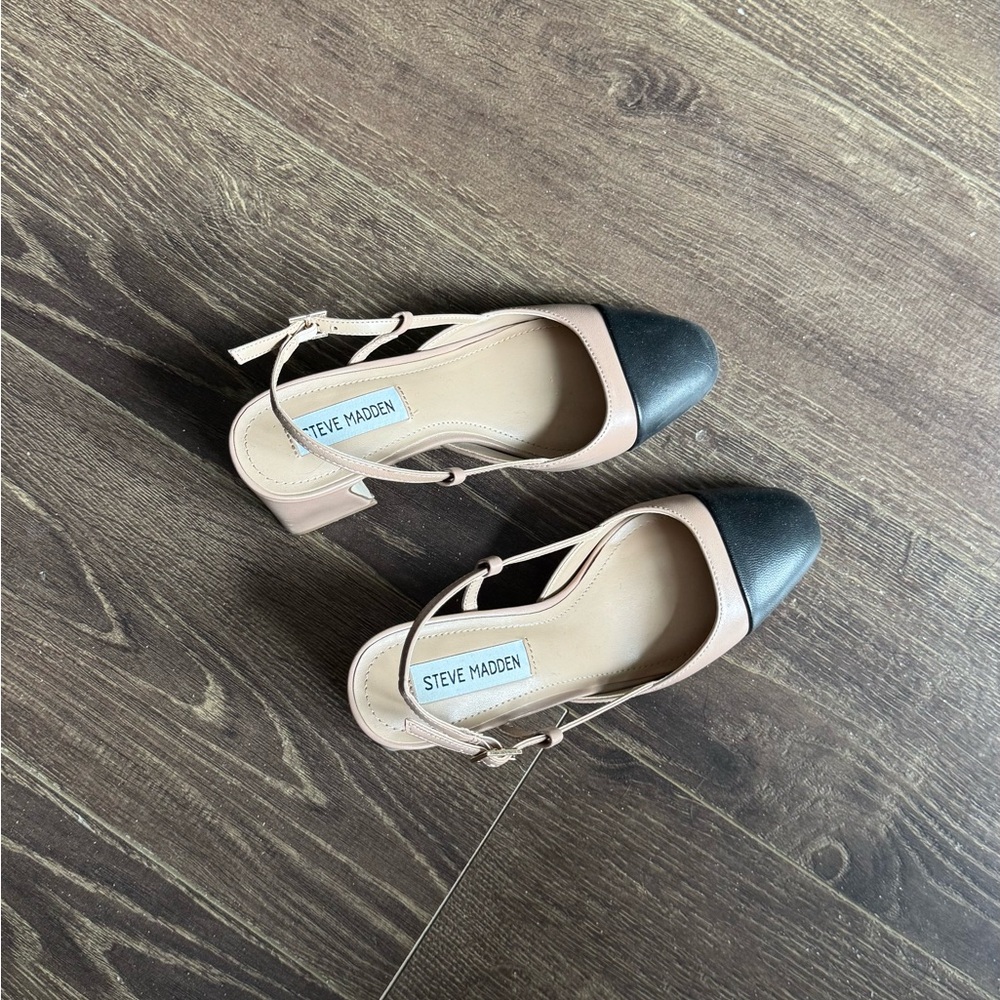 Steve Madden Two-Tone Black and Nude Pointed Cap Toe Heels